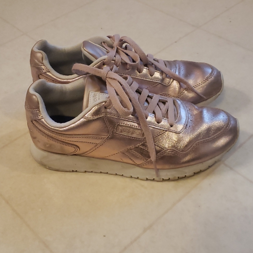 Reebok Athletic Shoes size 8.5